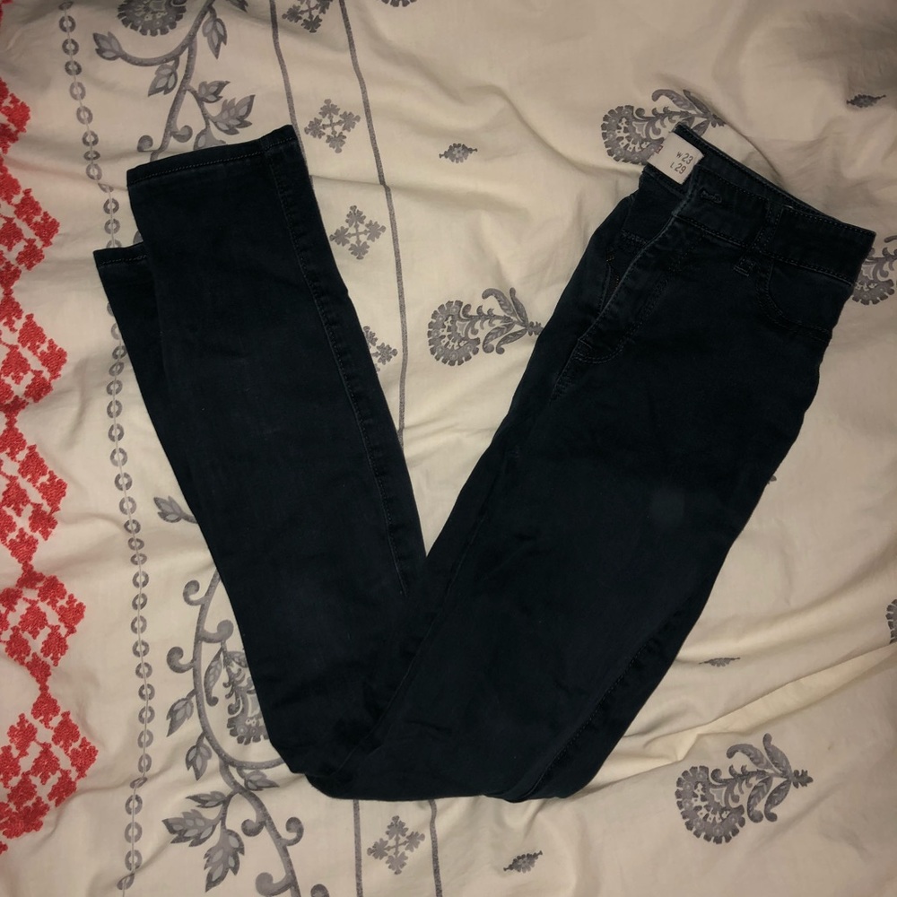 hollister skinny jeans